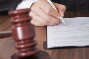 Моральный вред - или обман кредиторов?