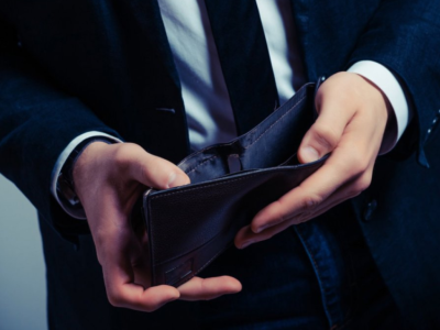 В банкротстве предложили оставлять должникам 10% от продажи жилья и разрешить создавать ООО на базе предприятий-должников.